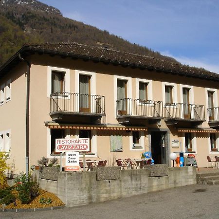 Ristorante Garni Lavizzara Hotel Sornico Bagian luar foto