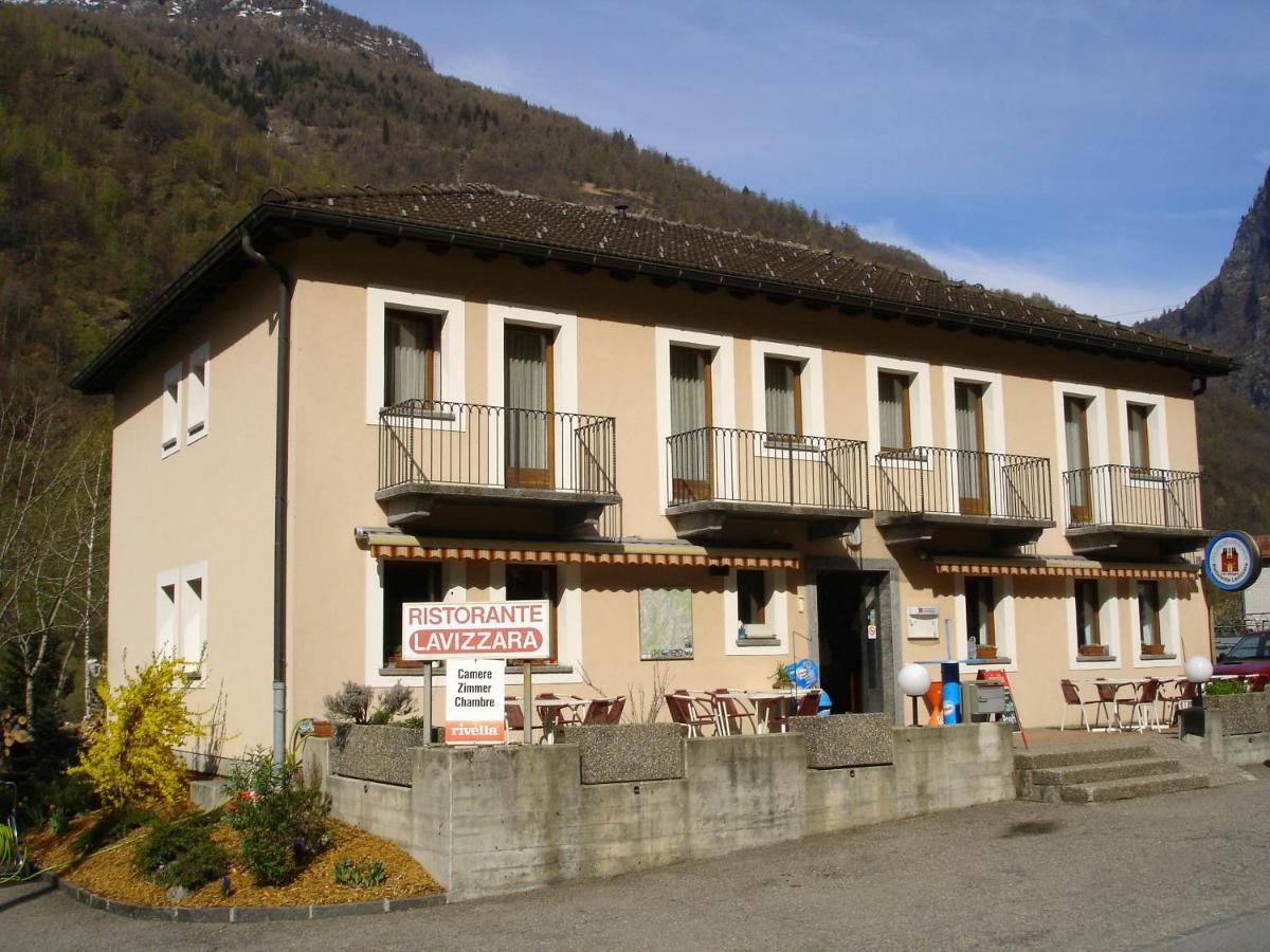 Ristorante Garni Lavizzara Hotel Sornico Bagian luar foto