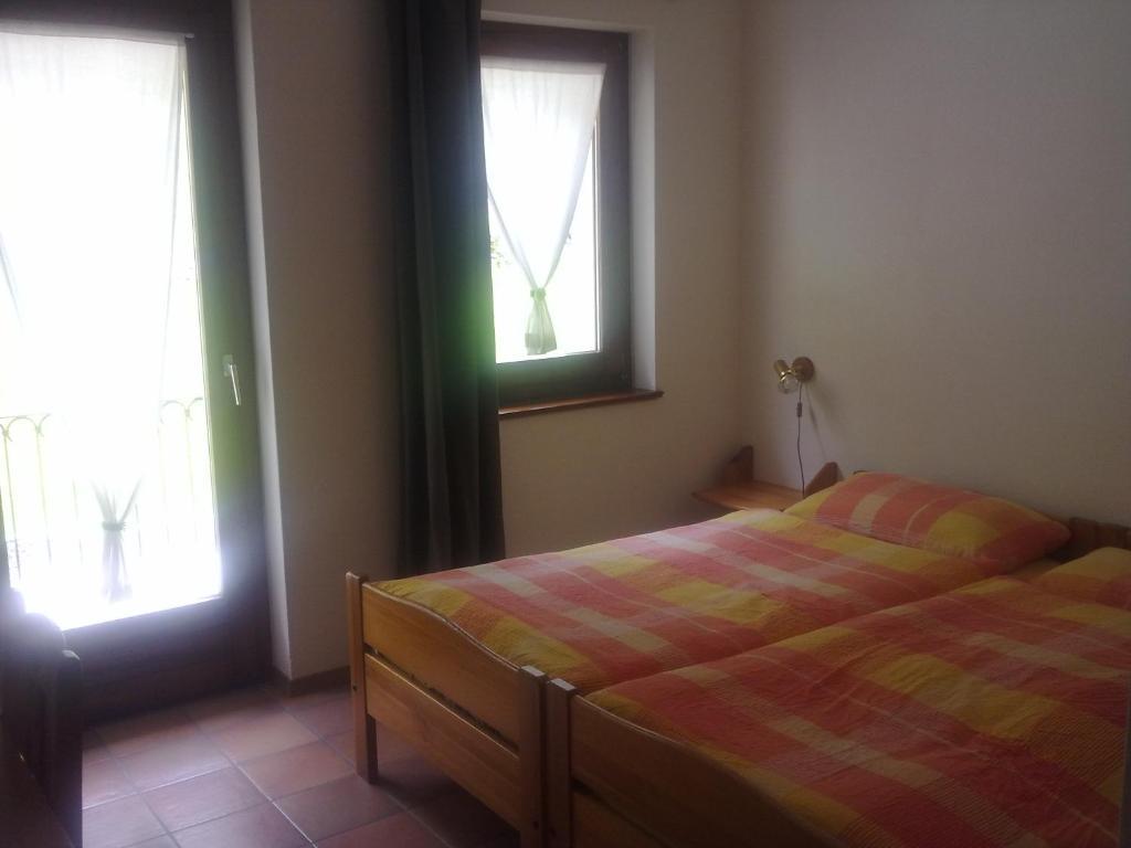 Ristorante Garni Lavizzara Hotel Sornico Bagian luar foto