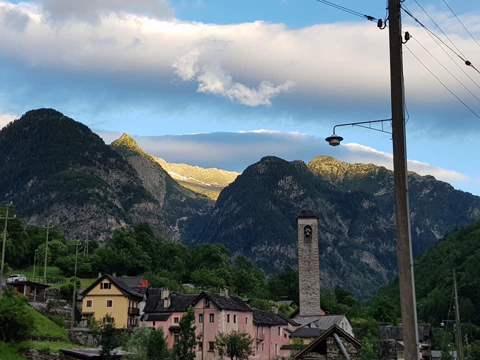 Ristorante Garni Lavizzara Hotel Sornico Bagian luar foto