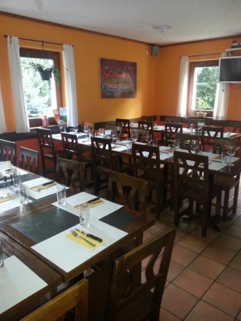 Ristorante Garni Lavizzara Hotel Sornico Bagian luar foto